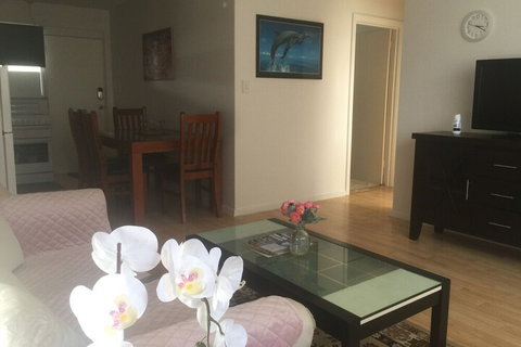 South Perth 2 Bedrooms Apartment - Surfers Paradise Gold Coast 6