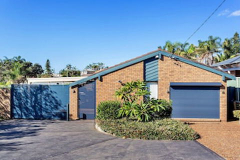 Campbell Avenue 28 - Surfers Paradise Gold Coast 0