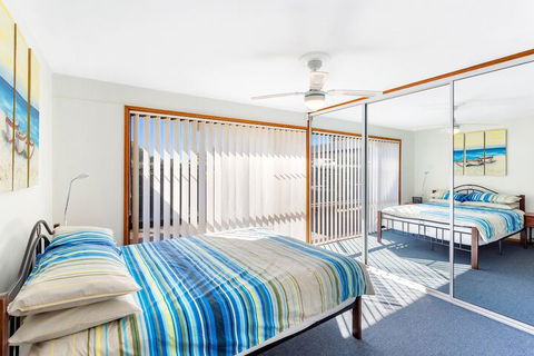 Campbell Avenue 28 - Surfers Paradise Gold Coast 4
