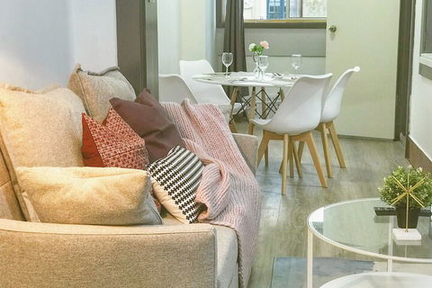 Sky Garden Studios - Surfers Paradise Gold Coast 2