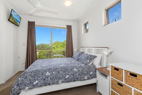 BEACH BLISS LUXURIOUS APARTMENT With POOL - Surfers Paradise Gold Coast 5