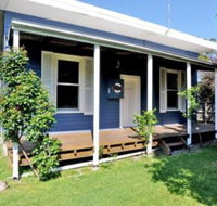MY Fair Lady External Bathroom PET Friendly - Surfers Paradise Gold Coast
