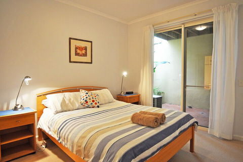 THE Sails 8 Linen Included Central Location - Surfers Paradise Gold Coast 7
