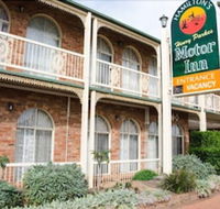 Hamilton's Henry Parkes Motor Inn Parkes - Surfers Paradise Gold Coast