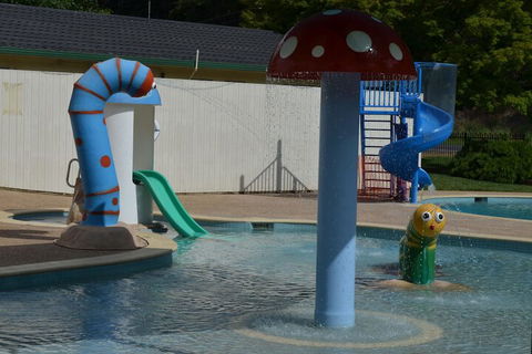 Porepunkah Pines Holiday Park - Surfers Paradise Gold Coast 6