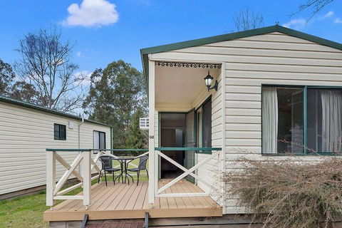 Porepunkah Pines Holiday Park - Surfers Paradise Gold Coast 1
