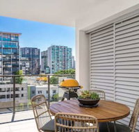 Riverstone 706 - Surfers Paradise Gold Coast