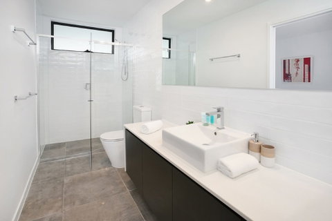 Views From Red Hill - Surfers Paradise Gold Coast 4