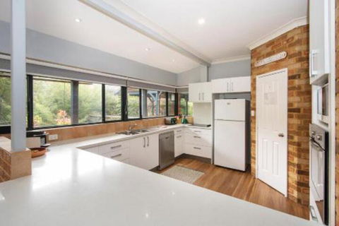 Family Friendly Holiday Haven - Surfers Paradise Gold Coast 4