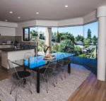 Russell House - Surfers Paradise Gold Coast