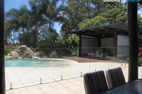 Takura Heights Modern Country Apartment With Pool Access - Surfers Paradise Gold Coast 2