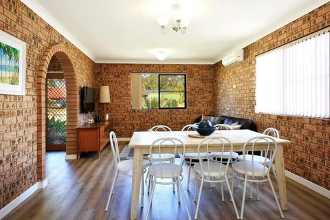 Marias Beach House Pet Friendly - Surfers Paradise Gold Coast 6