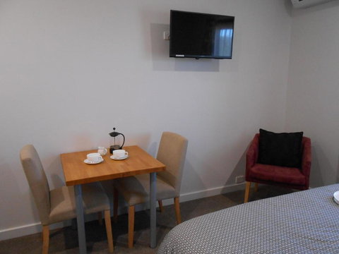 Lakeview - Surfers Paradise Gold Coast 1