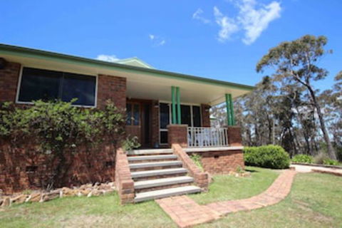 Highland View - Surfers Paradise Gold Coast 0