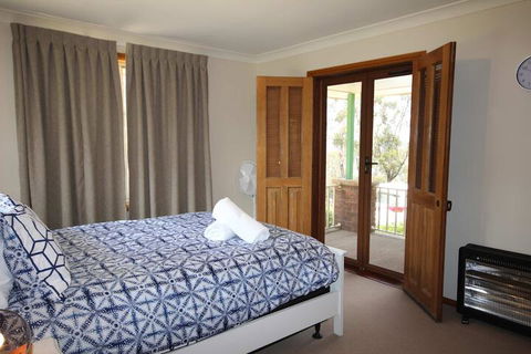 Highland View - Surfers Paradise Gold Coast 7