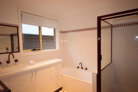 Highland View - Surfers Paradise Gold Coast 4