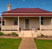 Charlie Bates Cottage - Surfers Paradise Gold Coast