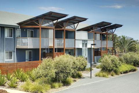 Serenity Diamond Beach - Surfers Paradise Gold Coast 1