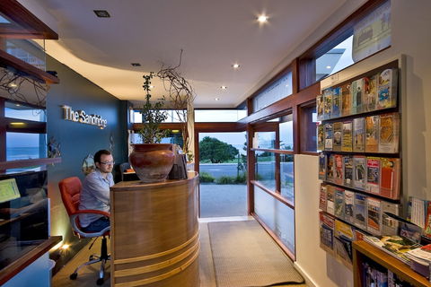 Sandridge Motel - Surfers Paradise Gold Coast 1