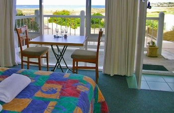 A Great Ocean View Motel - Surfers Paradise Gold Coast 3