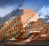 Quest East Melbourne - Surfers Paradise Gold Coast