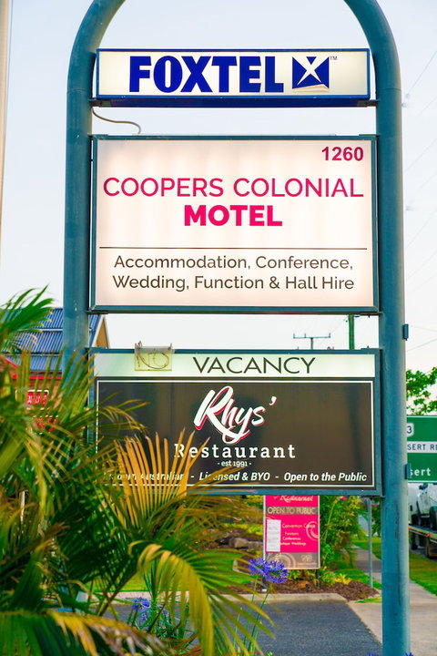Coopers Colonial Motel - Surfers Paradise Gold Coast 4