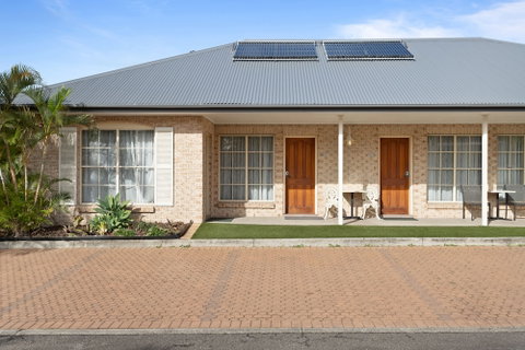 Coopers Colonial Motel - Surfers Paradise Gold Coast 0