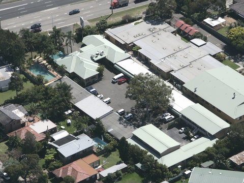 Abcot Inn - Surfers Paradise Gold Coast 1