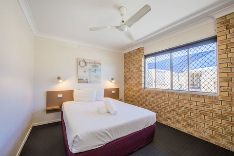 Caboolture Motel - Surfers Paradise Gold Coast 6