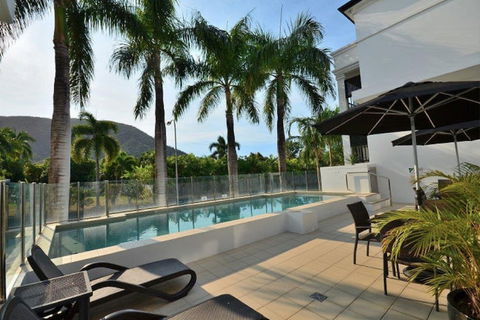 Elysium Apartments - Surfers Paradise Gold Coast 1