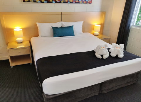 Coconut Grove Holiday Apartments - Surfers Paradise Gold Coast 3