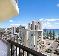 Rainbow Commodore Apartments - Surfers Paradise Gold Coast