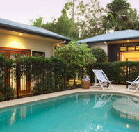 Cavvanbah Beach House - Surfers Paradise Gold Coast