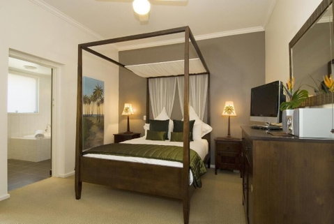 Plantation House - Surfers Paradise Gold Coast 5