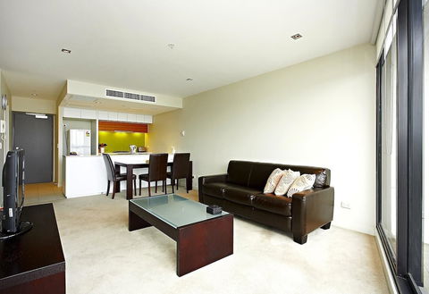 Astra Apartments - Docklands - Surfers Paradise Gold Coast 4