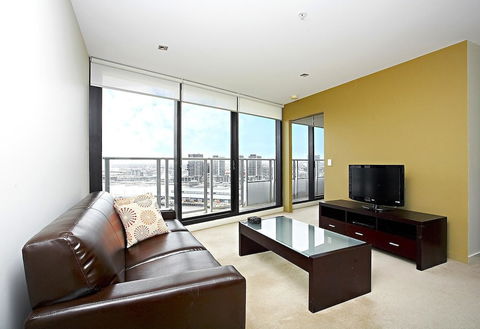 Astra Apartments - Docklands - Surfers Paradise Gold Coast 6