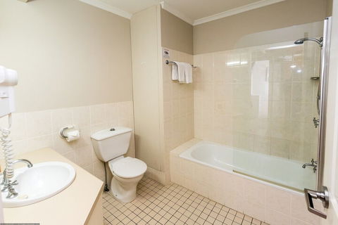 White Crest Apartments - Surfers Paradise Gold Coast 6
