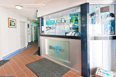 White Crest Apartments - Surfers Paradise Gold Coast 4