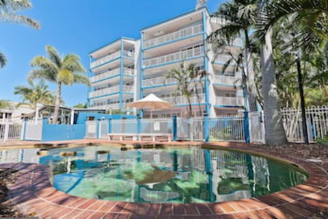 White Crest Apartments - Surfers Paradise Gold Coast 0