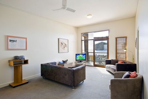Lornebeach Apartments - Surfers Paradise Gold Coast 5