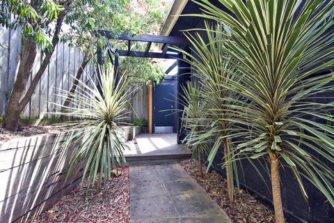 Lornebeach Apartments - Surfers Paradise Gold Coast 0