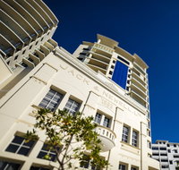 Jack  Newell Holiday Apartments - Surfers Paradise Gold Coast
