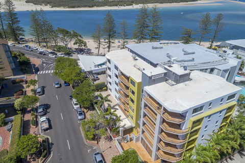 Belaire Place - Surfers Paradise Gold Coast 0