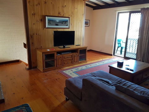 Kalbarri Sunset Villa - Surfers Paradise Gold Coast 2