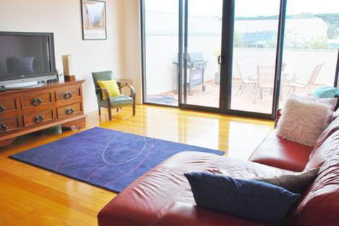 POSITION PERFECT CENTRAL INVERLOCH - Surfers Paradise Gold Coast 6