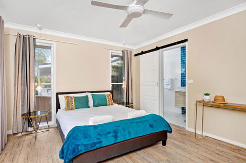 Southern Belle Mollymook - Surfers Paradise Gold Coast 3