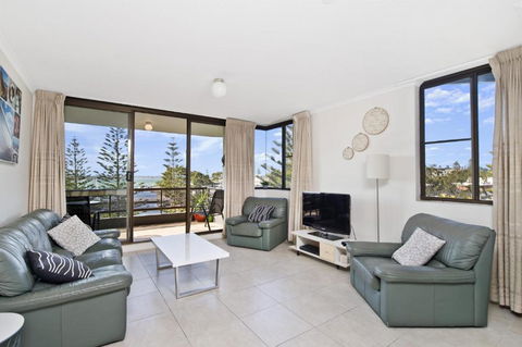 Sundial 503 8 10 Hollingworth Street - Surfers Paradise Gold Coast 1