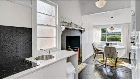 Donnelly House - Surfers Paradise Gold Coast 4