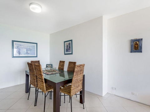 Soldiers Point Road Harbourside Unit 02 07 - Surfers Paradise Gold Coast 3