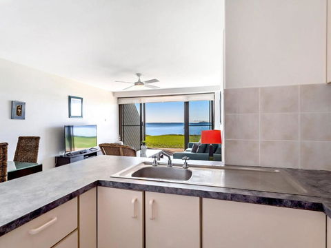 Soldiers Point Road Harbourside Unit 02 07 - Surfers Paradise Gold Coast 4